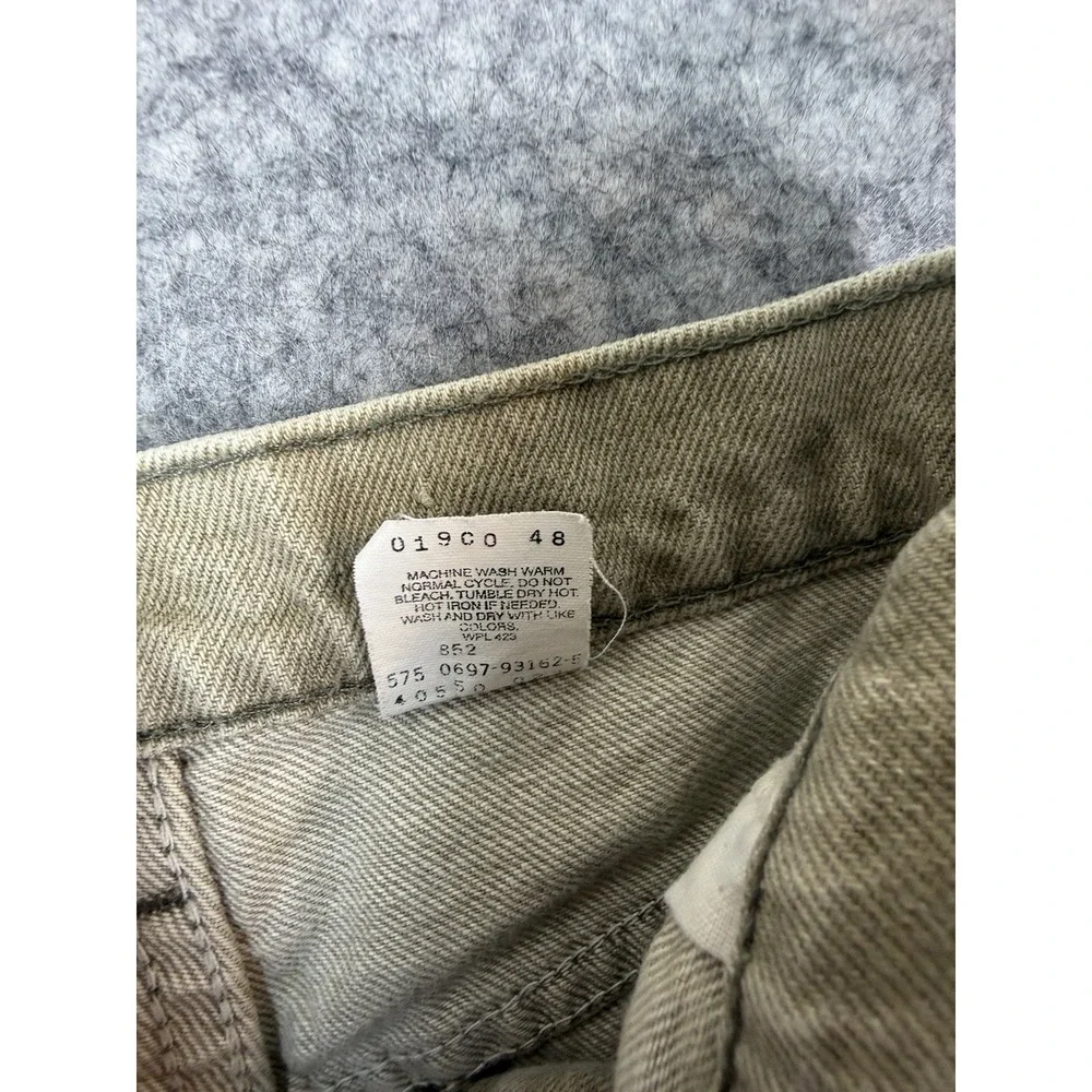 Vintage Levis 550 Relaxed Fit Mens Cream Jeans 34 Made In USA Orange Tab